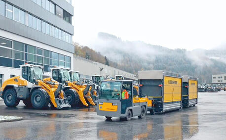 Lieberr-Werk Bischofshofen with Neumaier Load Train