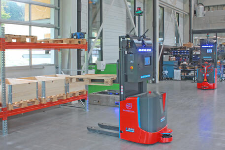 Factory Lift FL600: Automated high lift stacker with 4-way drive/steering system